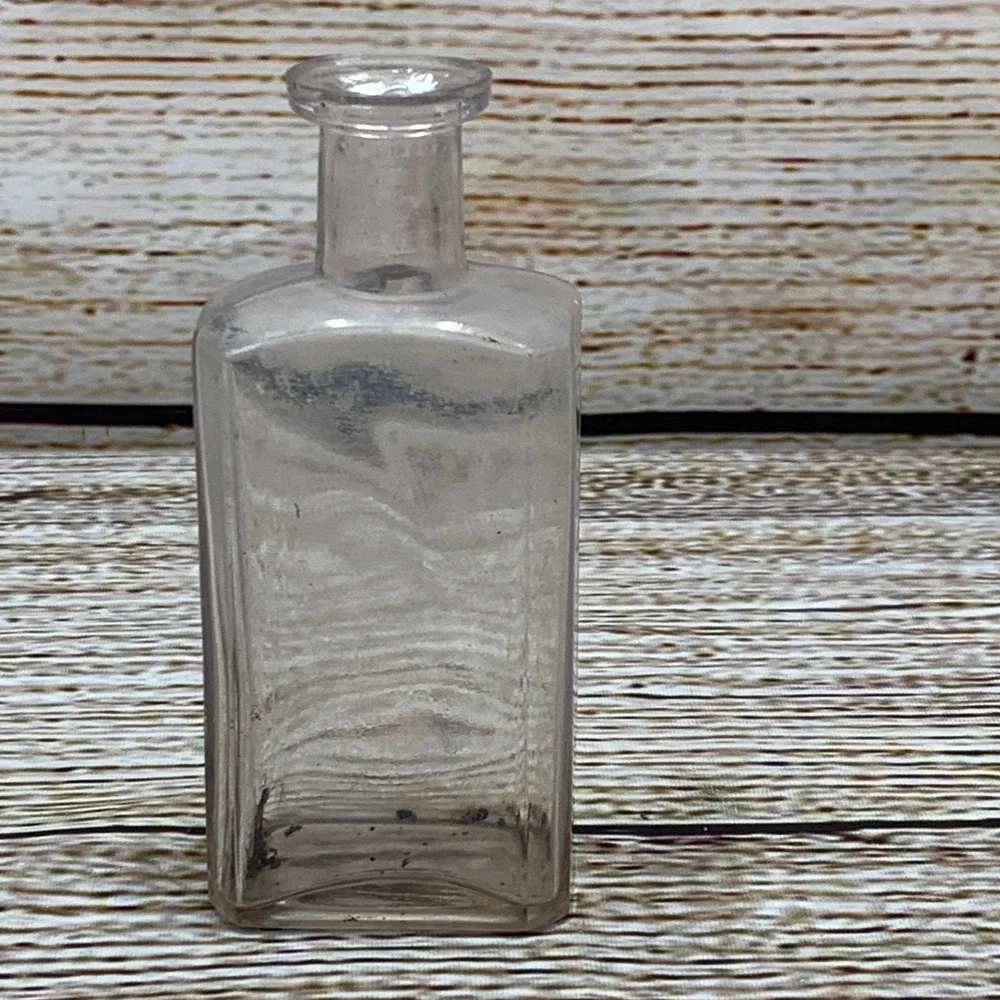 Antique Clear Glass Bottle Apothecary Medicine Lavender‎ Tint Vintage 5
